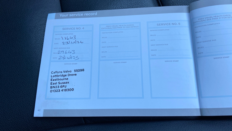 Volvo Xc40 2.0 B4P Inscription Pro 5dr Auto Petrol Estate